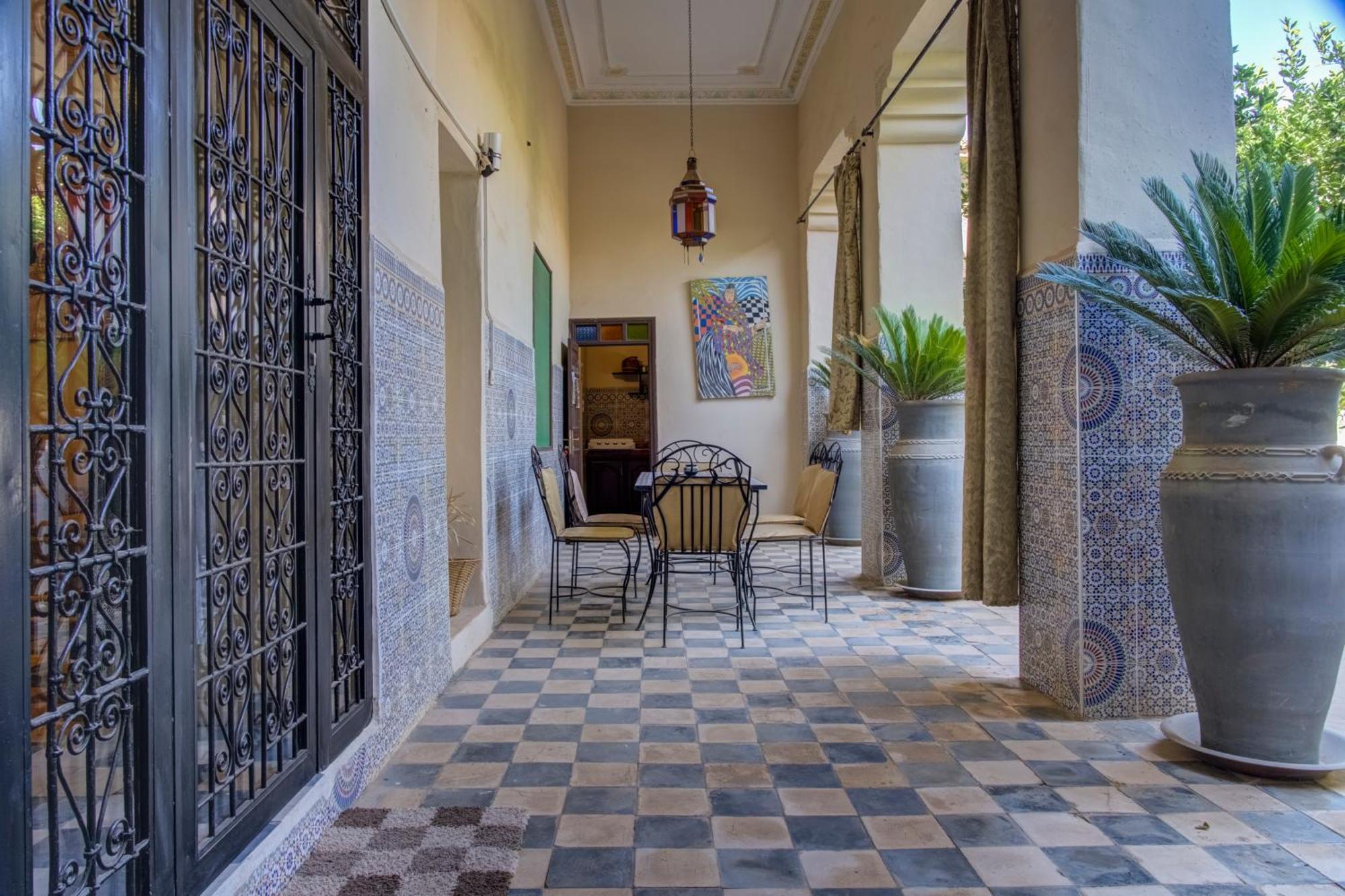 Riad Elaissi 타라우단트 외부 사진